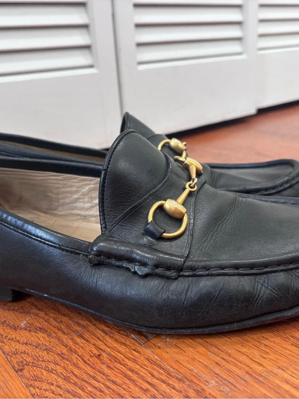 Gucci Black Leather Loafers with Gold Horsebit